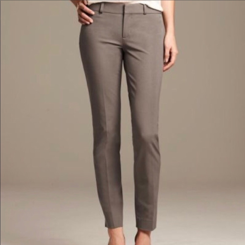 Banana Republic Slim-fit Solid Ankle Pant Khaki